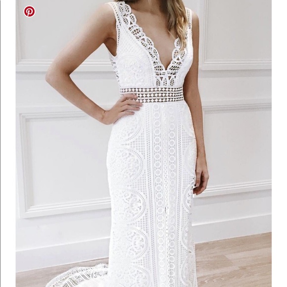 Designer Jane Hill Eden White Label Collection Bohemian wedding gown - Picture 8 of 11